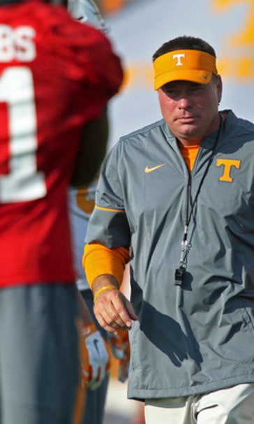 No. 9 Tennessee's veteran roster allows Jones to adapt